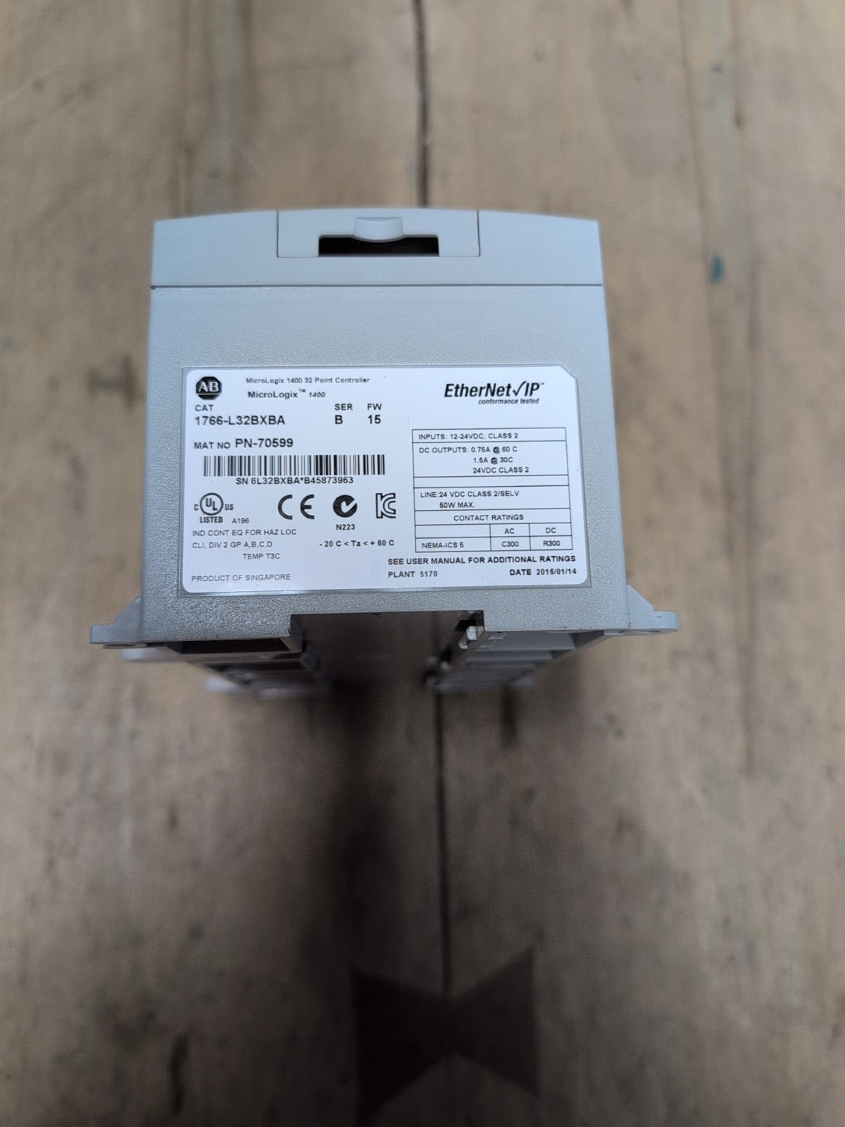 Allen-Bradley MicroLogix 1400 Controller 1766-L32BXBA Ser. B FW. 15 32PT Used