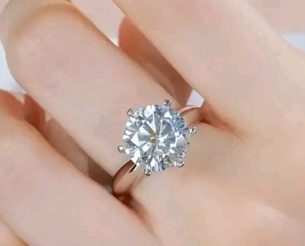 5ct Moissanite Ring GRA Certificate 18k WG 925 Passed Tester