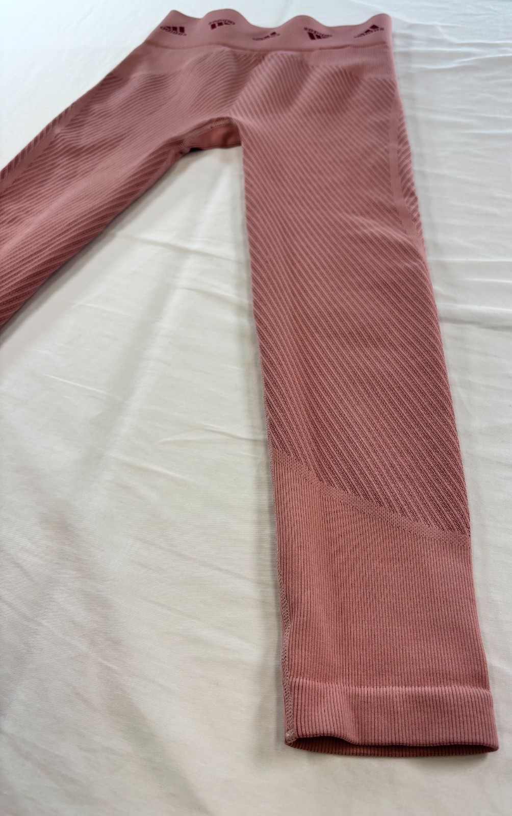 Adidas AeroKnit Womens 7/8T Training Tights Size Small HD1980 Burgundy Pink