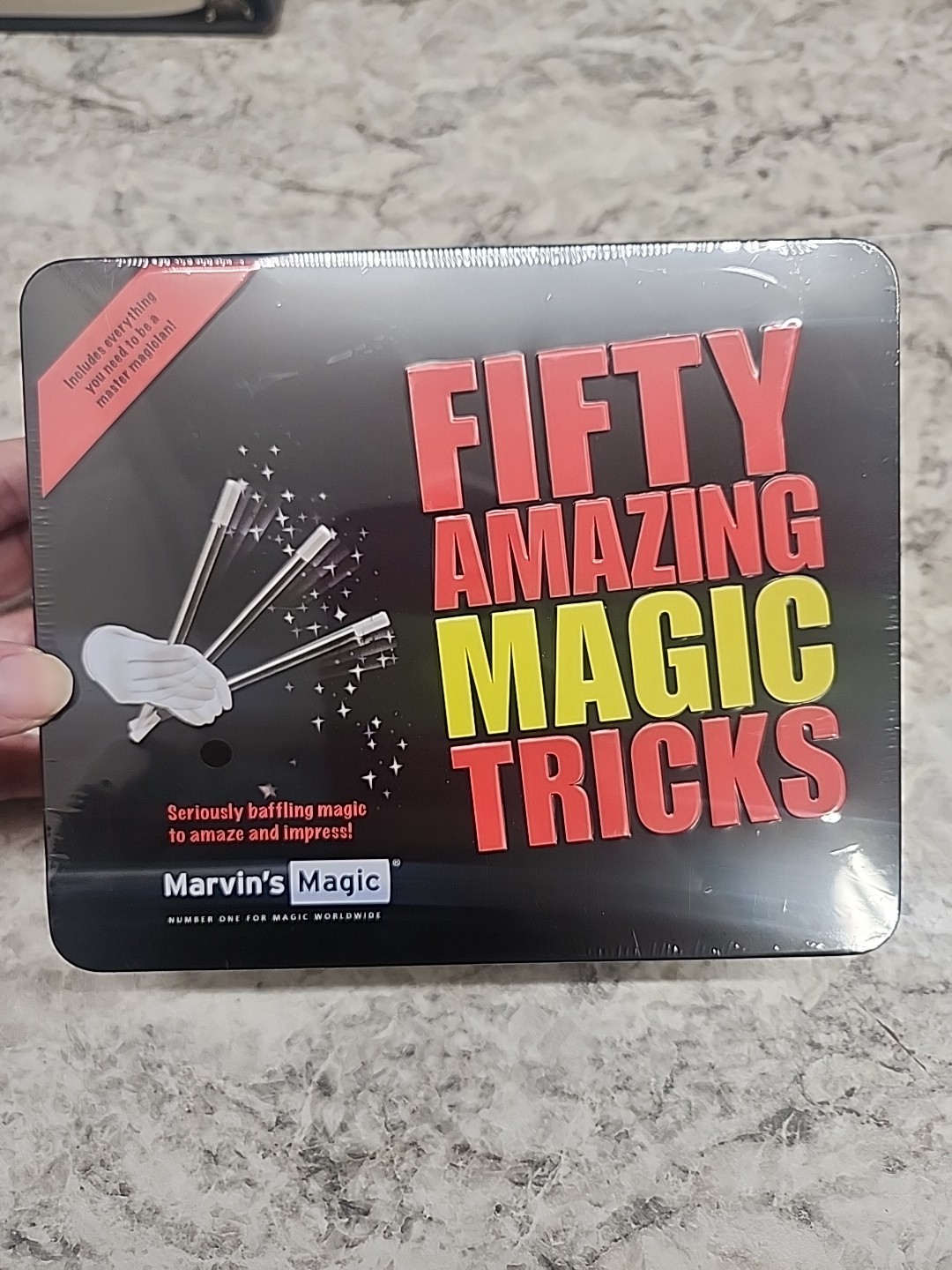 Marvin's Magic: Fifty Amazing Magic Tricks to Amaze and Baffle Metal Tin-NIB