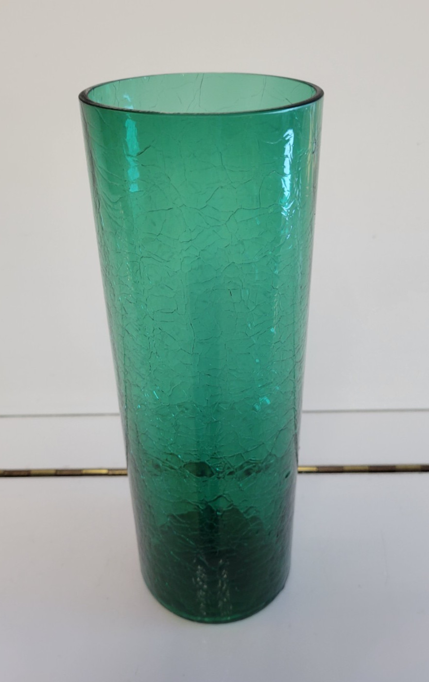 DEEP EMERALD GREEN CRACKLE GLASS CYLINDER VASE 9.75 INCHES DIAMETER 3.25 INCHES