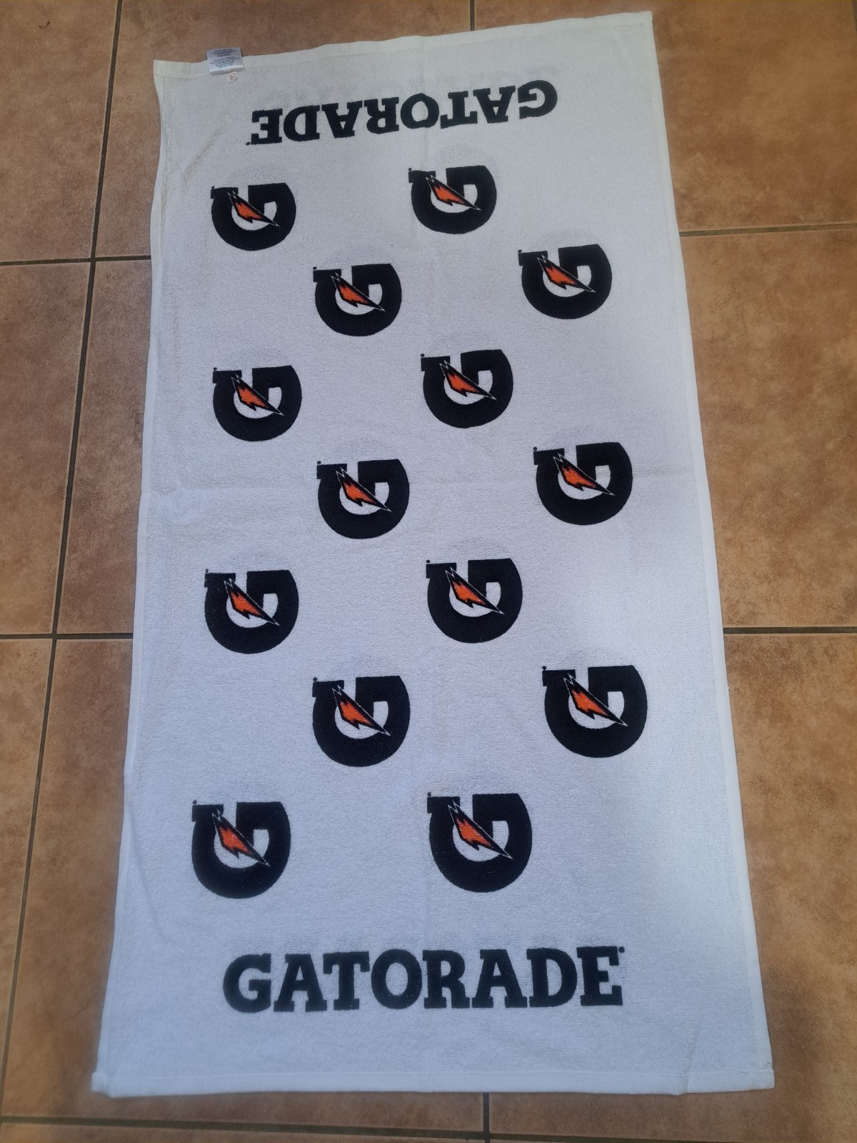 Gatorade Towel Made By Wincraft 100%Cotton 22"×42"