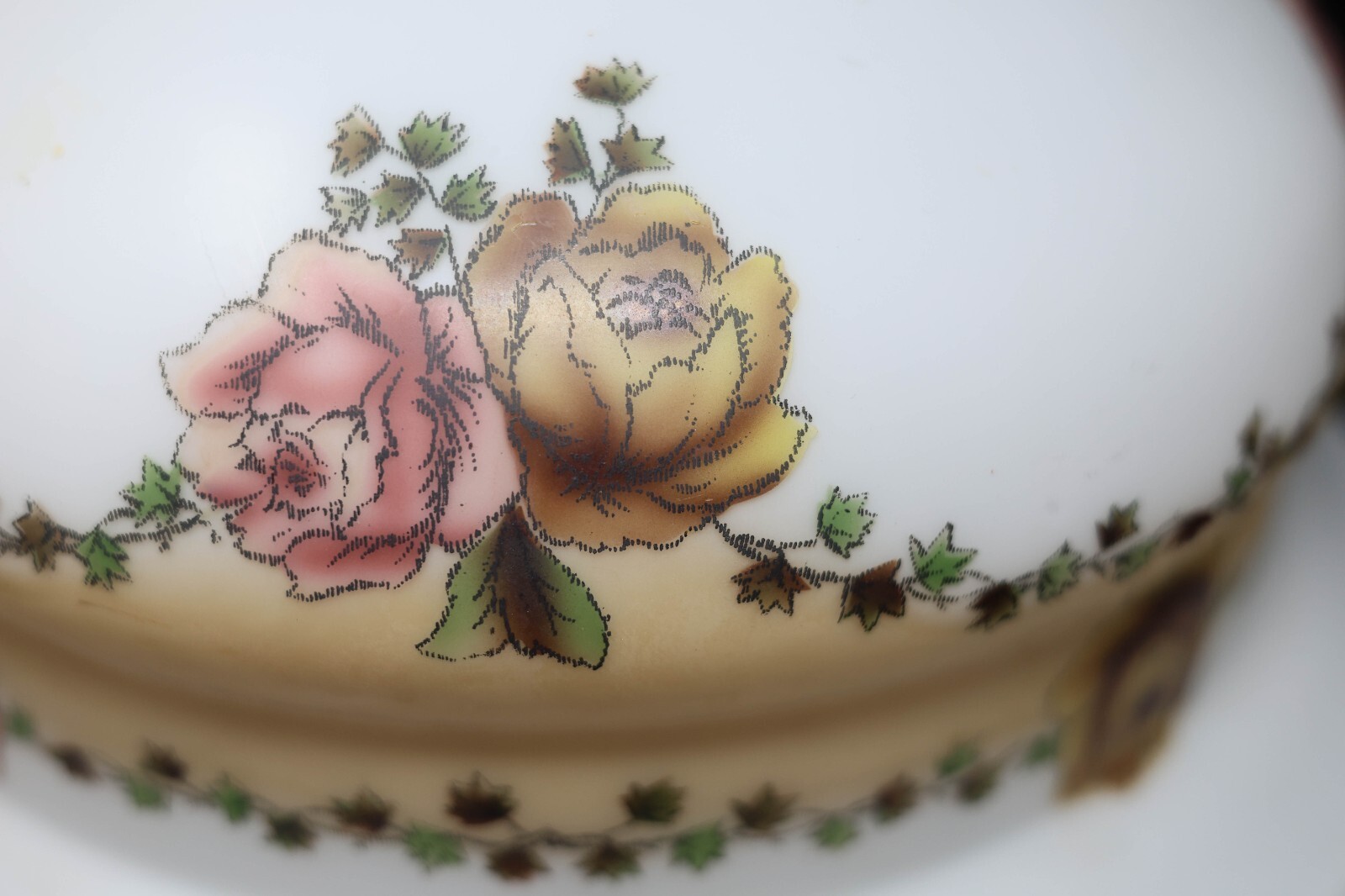 Vintage Large Hanging 3-Chain Glass Light Shade Lamp Part 14.25" Diam x 5" Roses