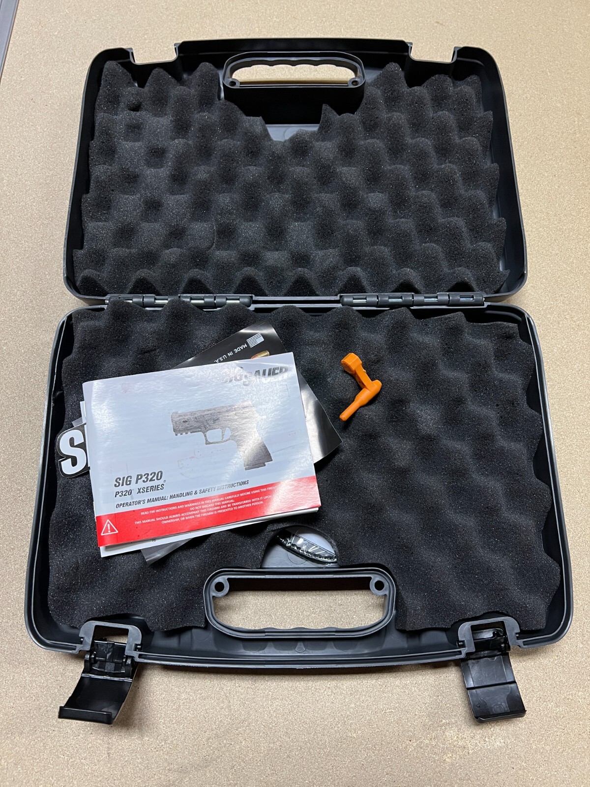 * Sig Sauer P320 M17 M18 P220 P226 P229 P365 Pistol Case Box LARGE *