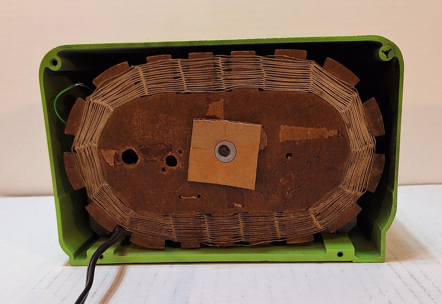 Old Antique Bakelite Fada Vintage Tube Radio - Restored & Working Deco Tabletop