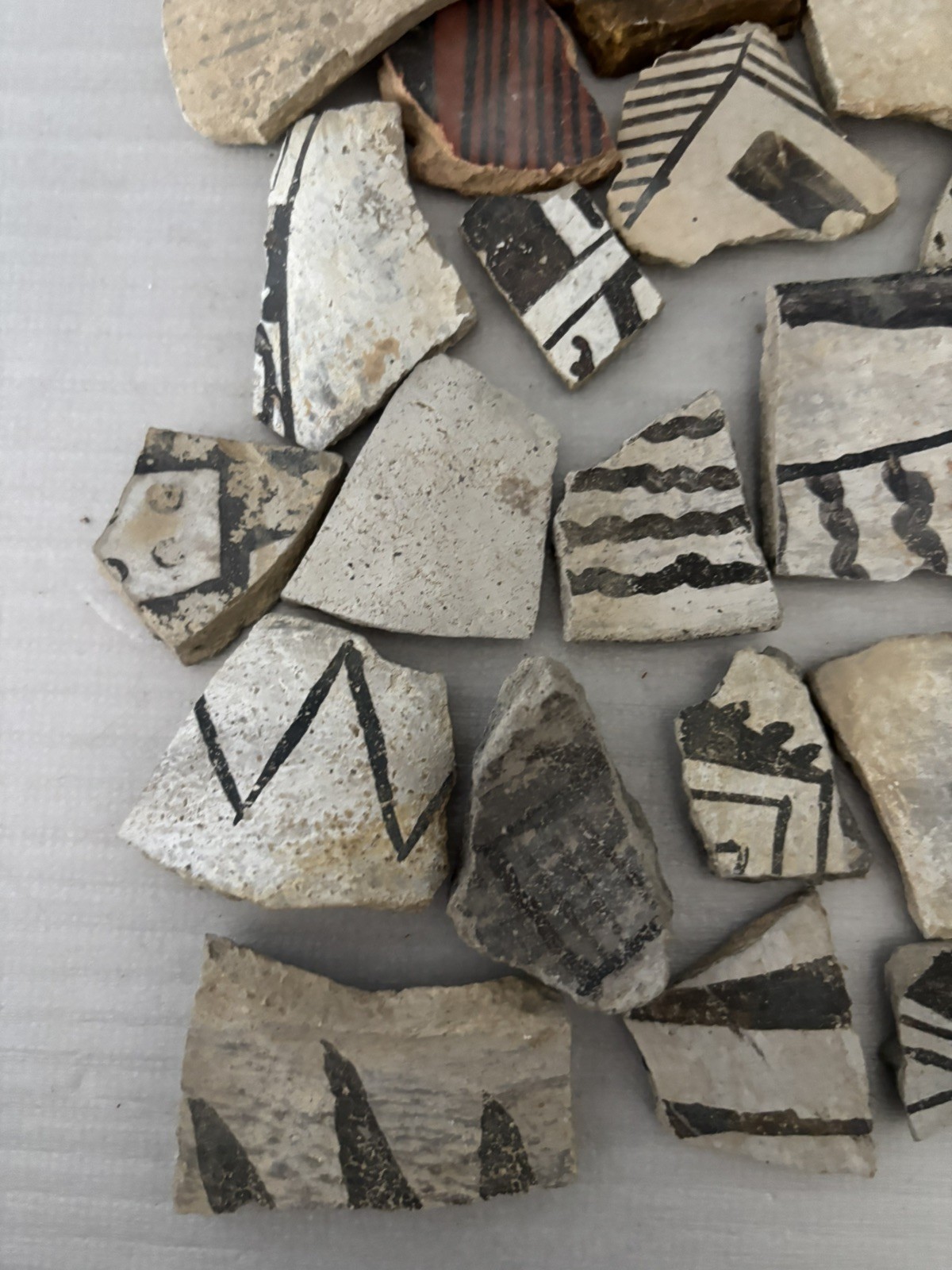 30+ Ancient Anasazi Native American Pottery Shards Arizona L8-D FREE SHIP