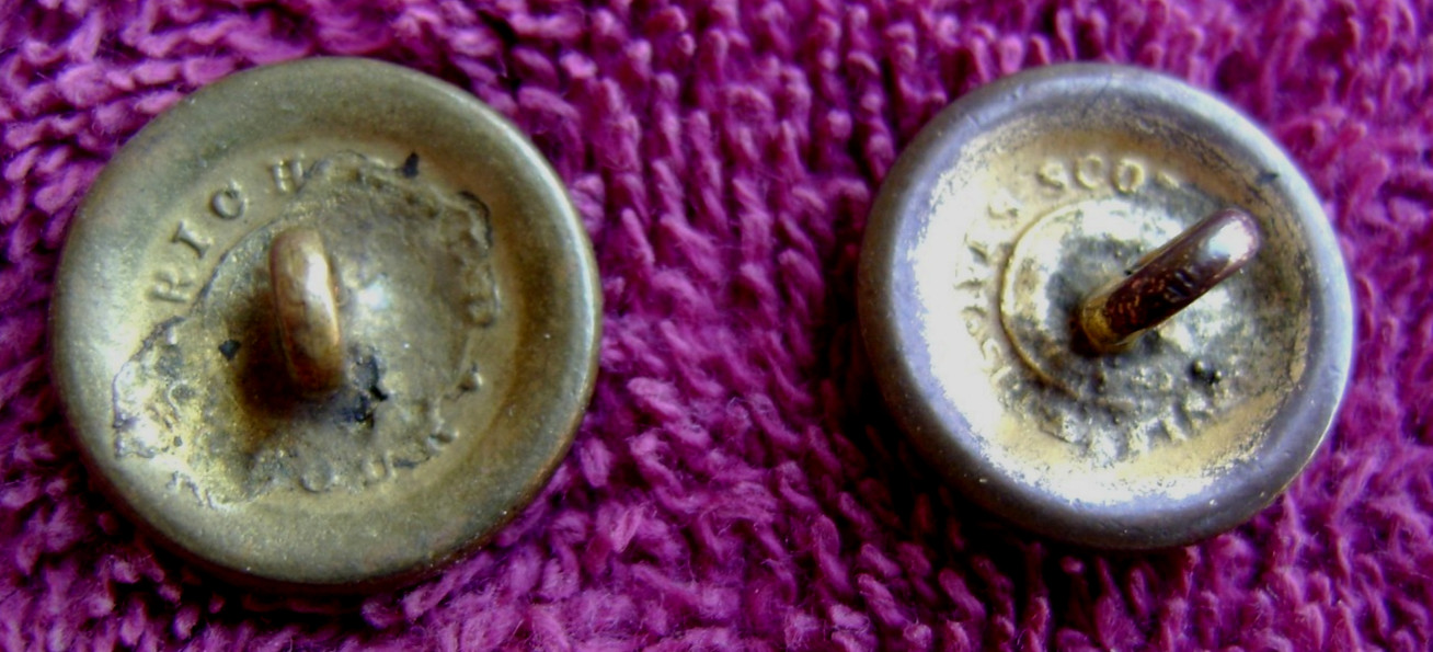 (2) NON DUG CIVIL WAR FLOWER CUFF SIZE ONE - PIECE BUTTONS