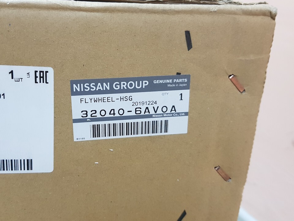 Nissan Genuine R35 GT-R 2007- FLYWHEEL-HOUSING Assy 32040-6AV0A OEM