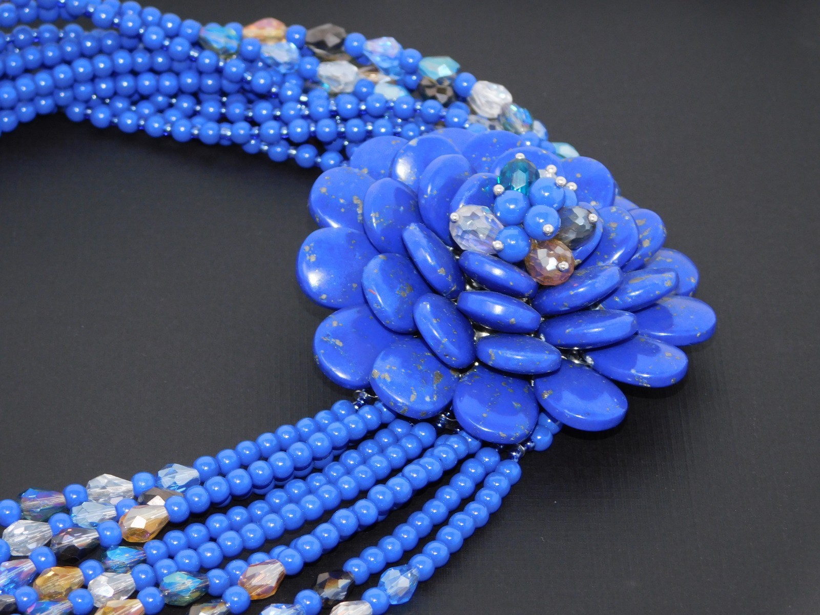 Vintage JOAN RIVERS Indigo Blue Starlet Floral Bead Statement Necklace