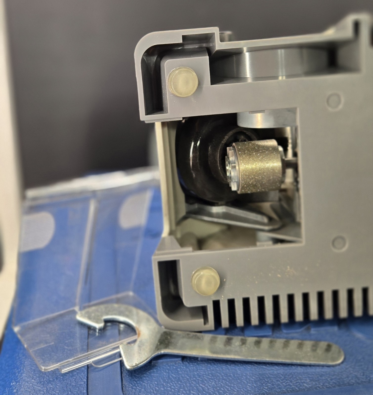 Drill Doctor DD750X Electric Drill Bit Sharpener, 3/32-3/4" High-Speed, Portable