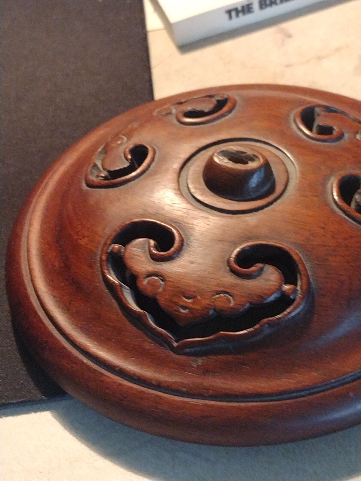 19th CENTURY CHINESE TURQUOISE GREEN GLAZED FOOTED FOO DOG CENSER * W/STAND