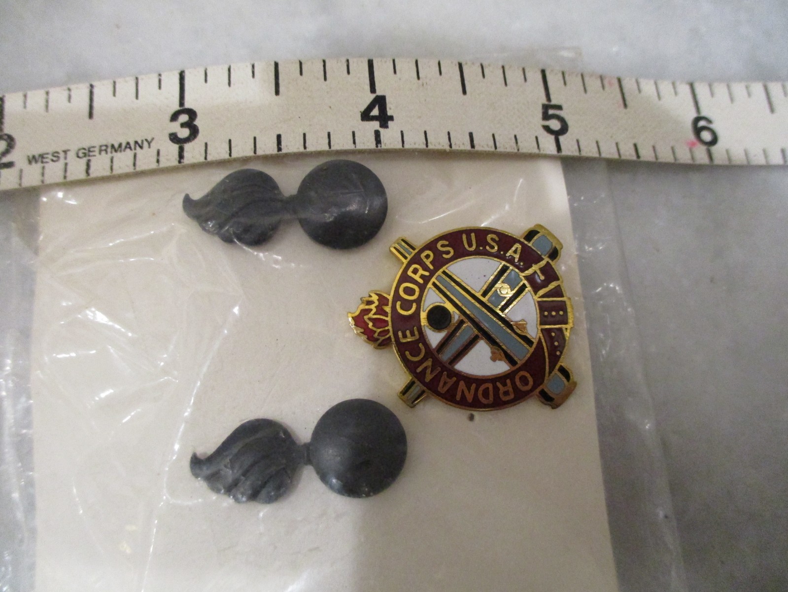 US ARMY-COMMANDER REDSTONE ARSENAL-ORDNANCE CORPS PLAQUE/AWARD/PINS-RET GENERAL