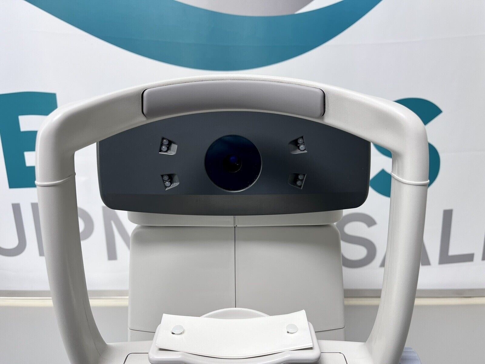 Topcon KR-8800 Auto Refractor/ Keratometer