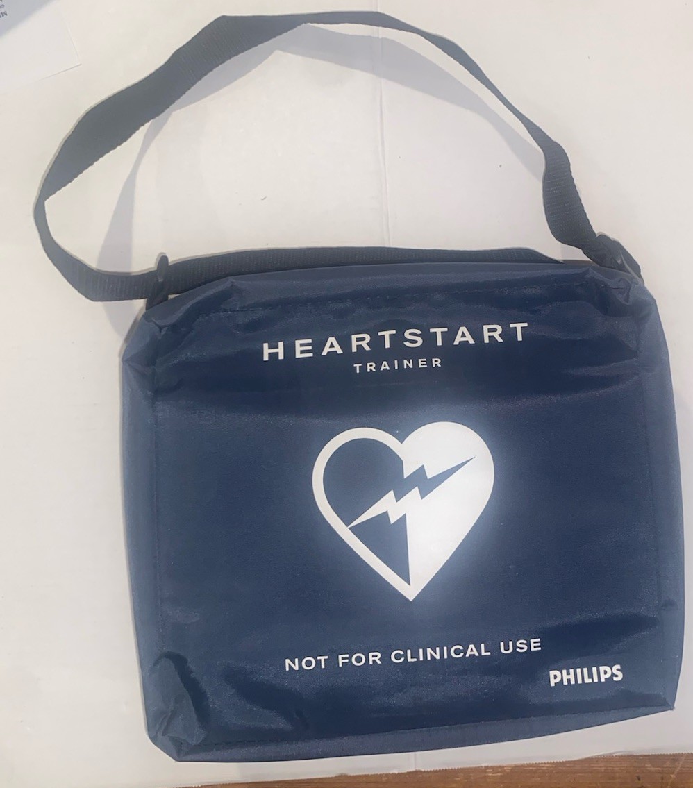 Philips HeartStart TRAINER HS1 AED SIMULATOR M5085A-ABA TRAINING used school