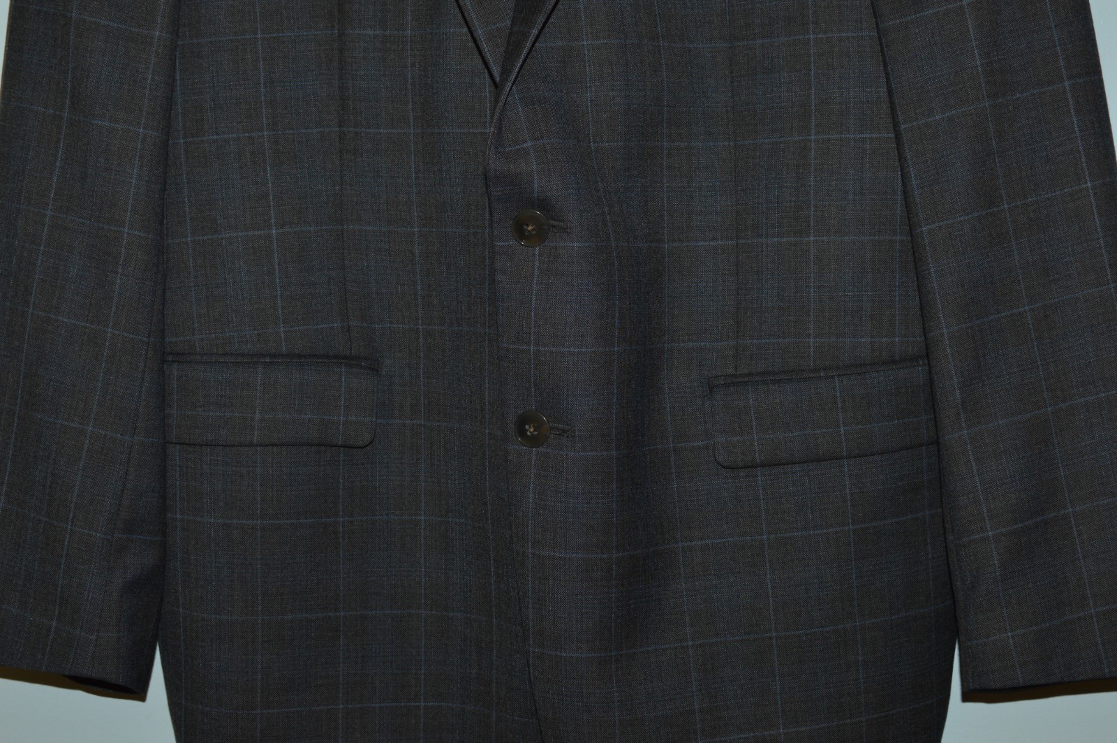 Llike New (2Pc Suit 46R 46 Regular R) CALVIN KLEIN Gray Windowpane Stretch 38x30