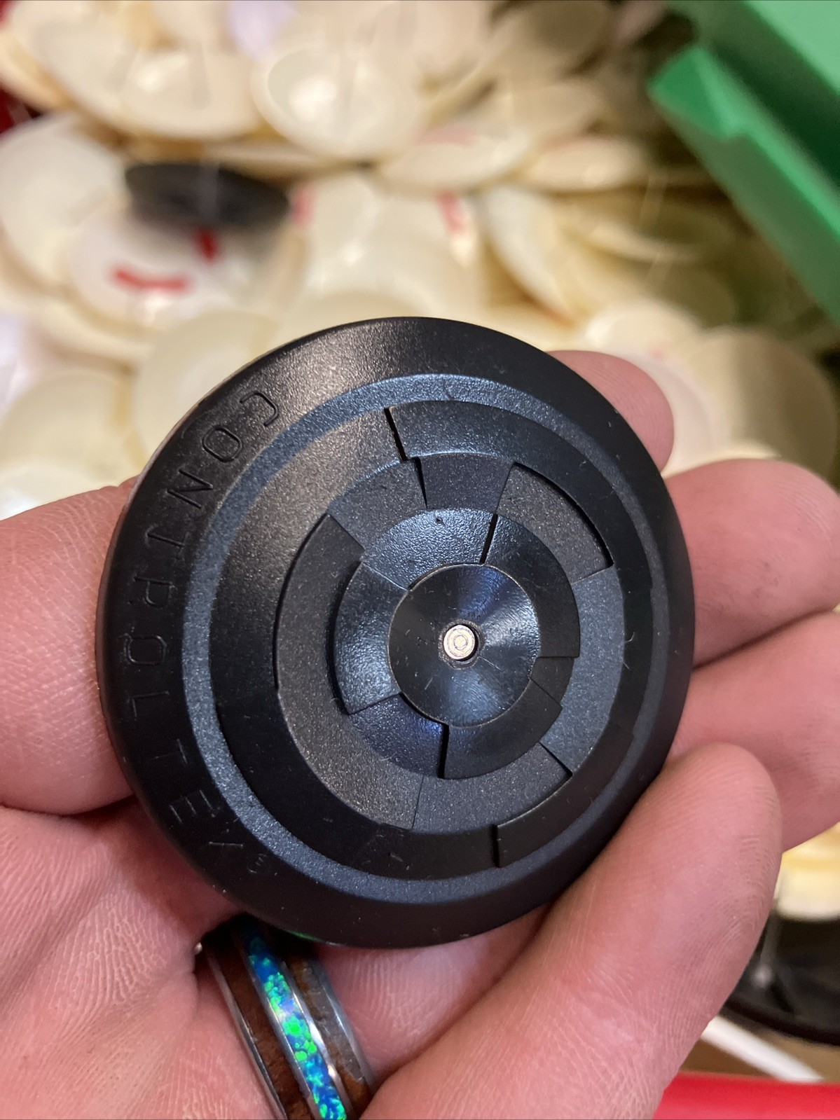 Lot Of 100 USS Security Ink Clothing Tags, Anti-Theft Pins for Retail Store Used