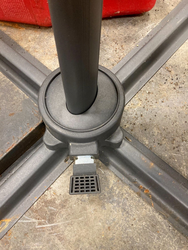 360 Degree Cantilever Umbrella Rotation Swivel Base Pedal Part