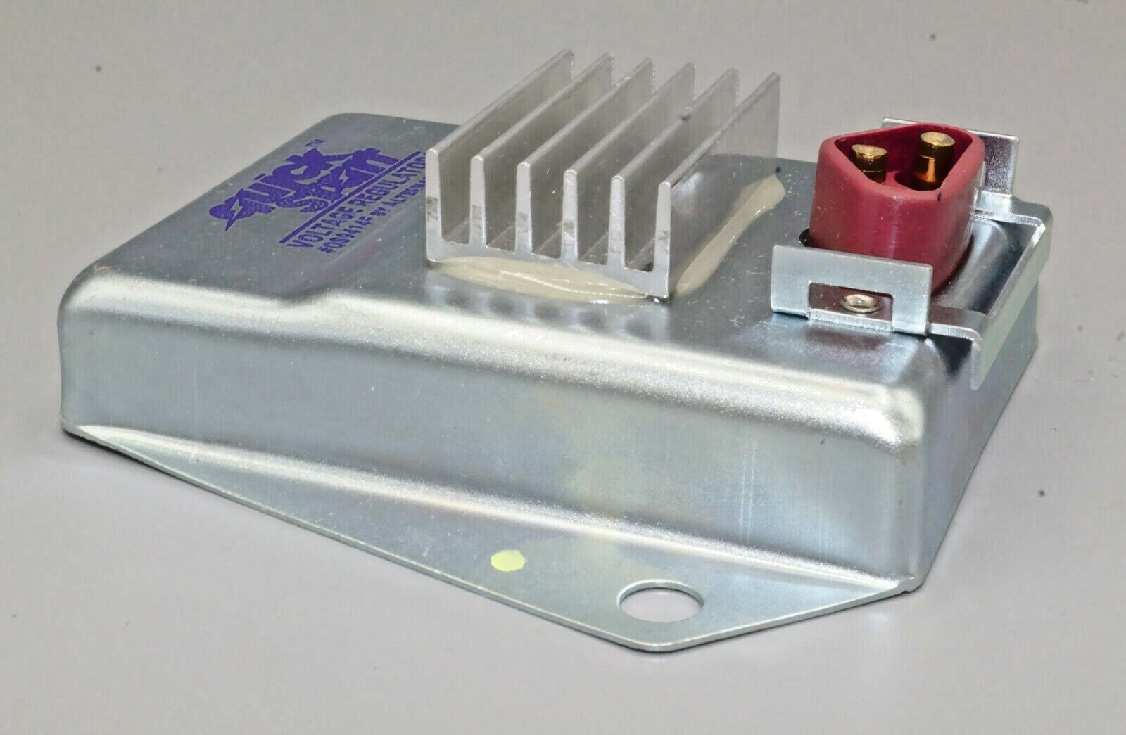 DODGE,CHRYSLER, JEEP EXTERNAL REGULATOR KIT, SUPER DUTY FINNED VOLTAGE REGULATOR