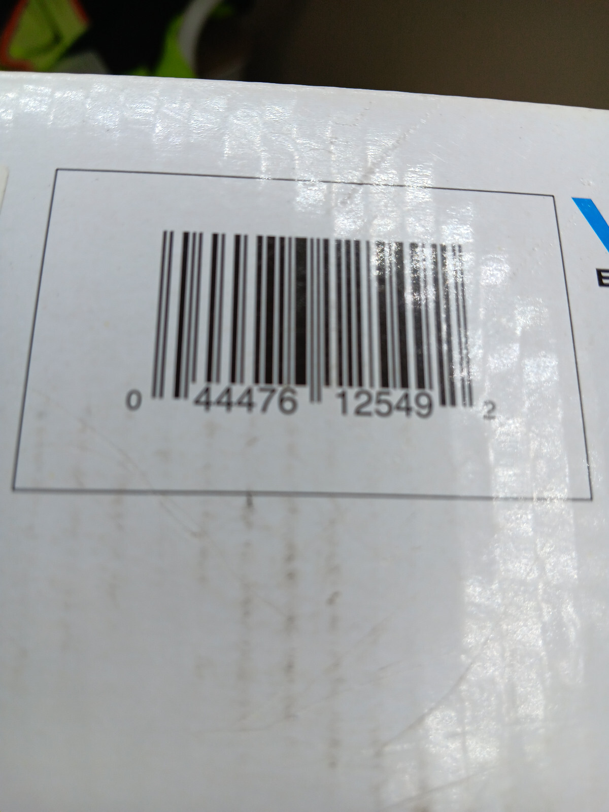 Audiovox AVXMTGHR9HD 9" Headrest HD Monitor w/ DVD Player