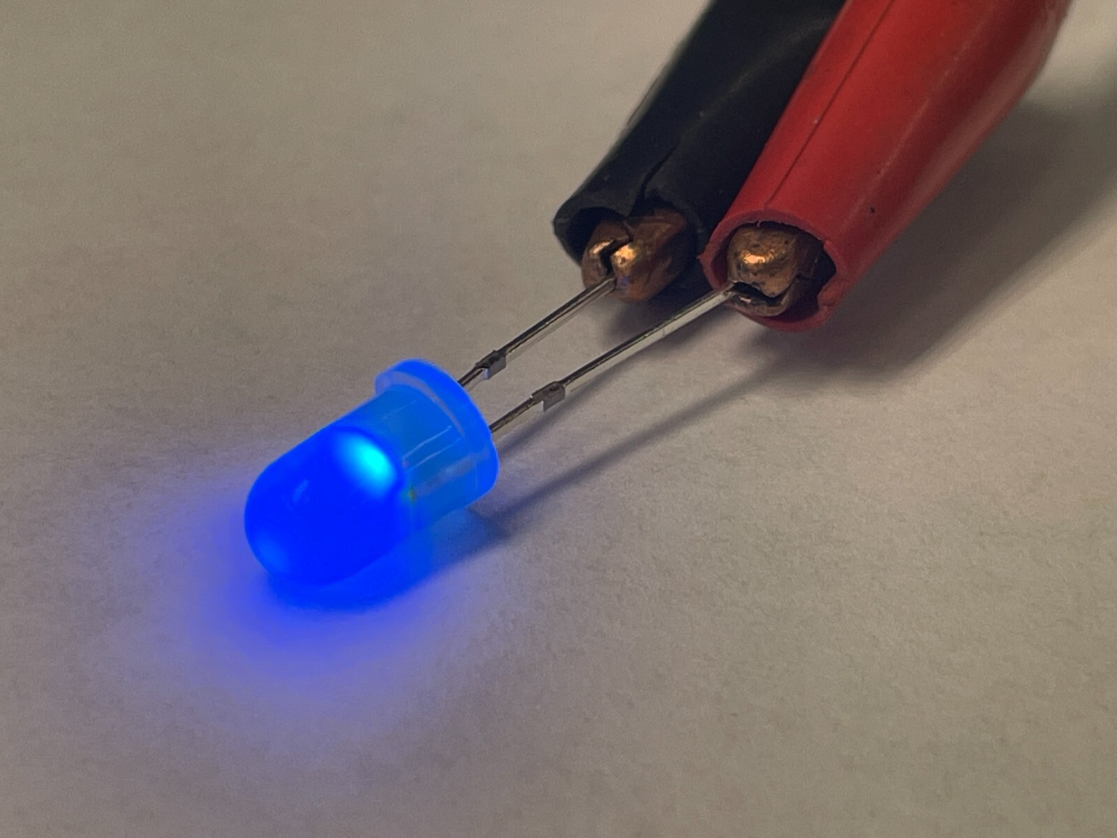 Slow Blinking LEDs Flashing Diffused Flash 5mm LED Red Blue Yellow Green *100*