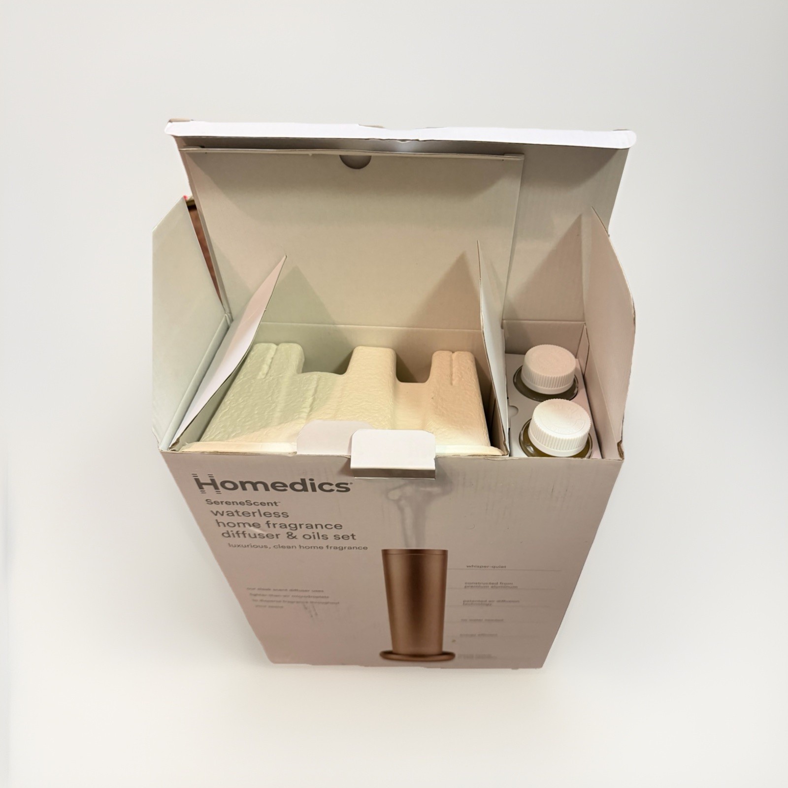 Homedics SereneScent Waterless Fragrance Diffuser + 2 Fragrance Bottles + Remote