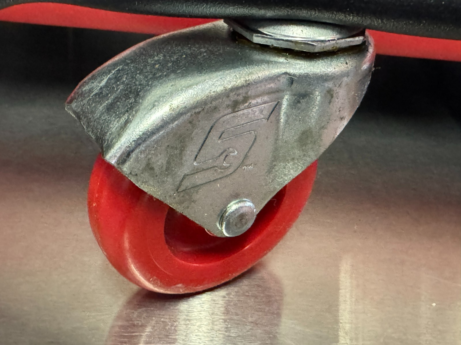 Snap-On NEW JCW67R Flat-Oval Adjustable Creeper Red