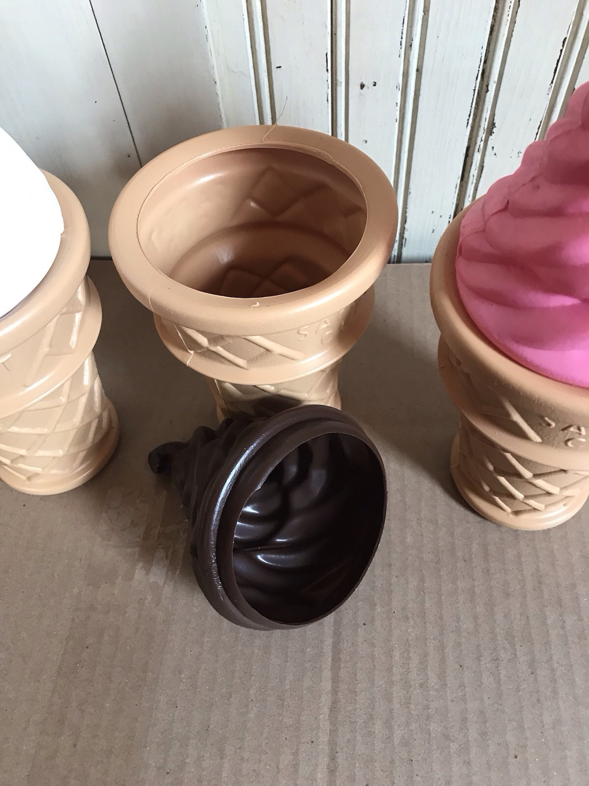 Blow Mold Plastic Ice Cream Shop Display Cones Swirl Scoop Safe T Cup Lot Of 5