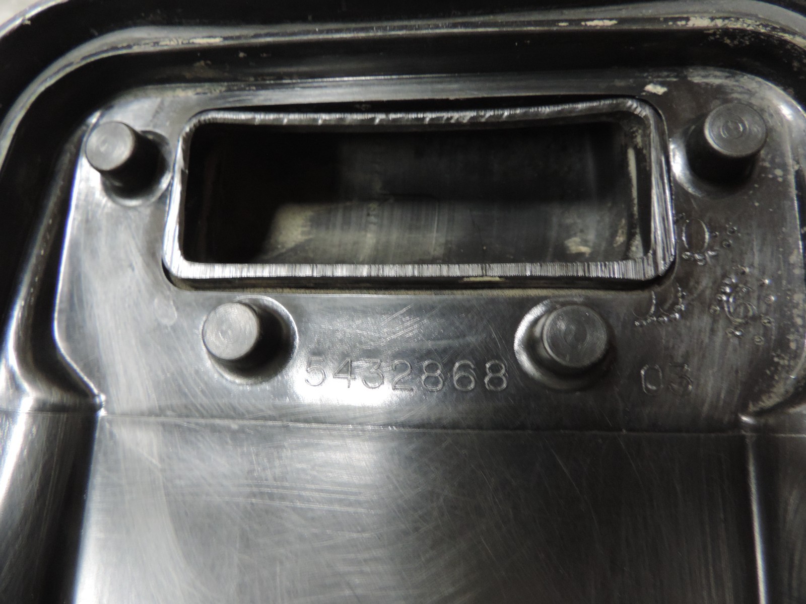 2001 Polaris Sportsman 500 HO Airbox Air Filter Housing Snorkel Lid Intake Tube