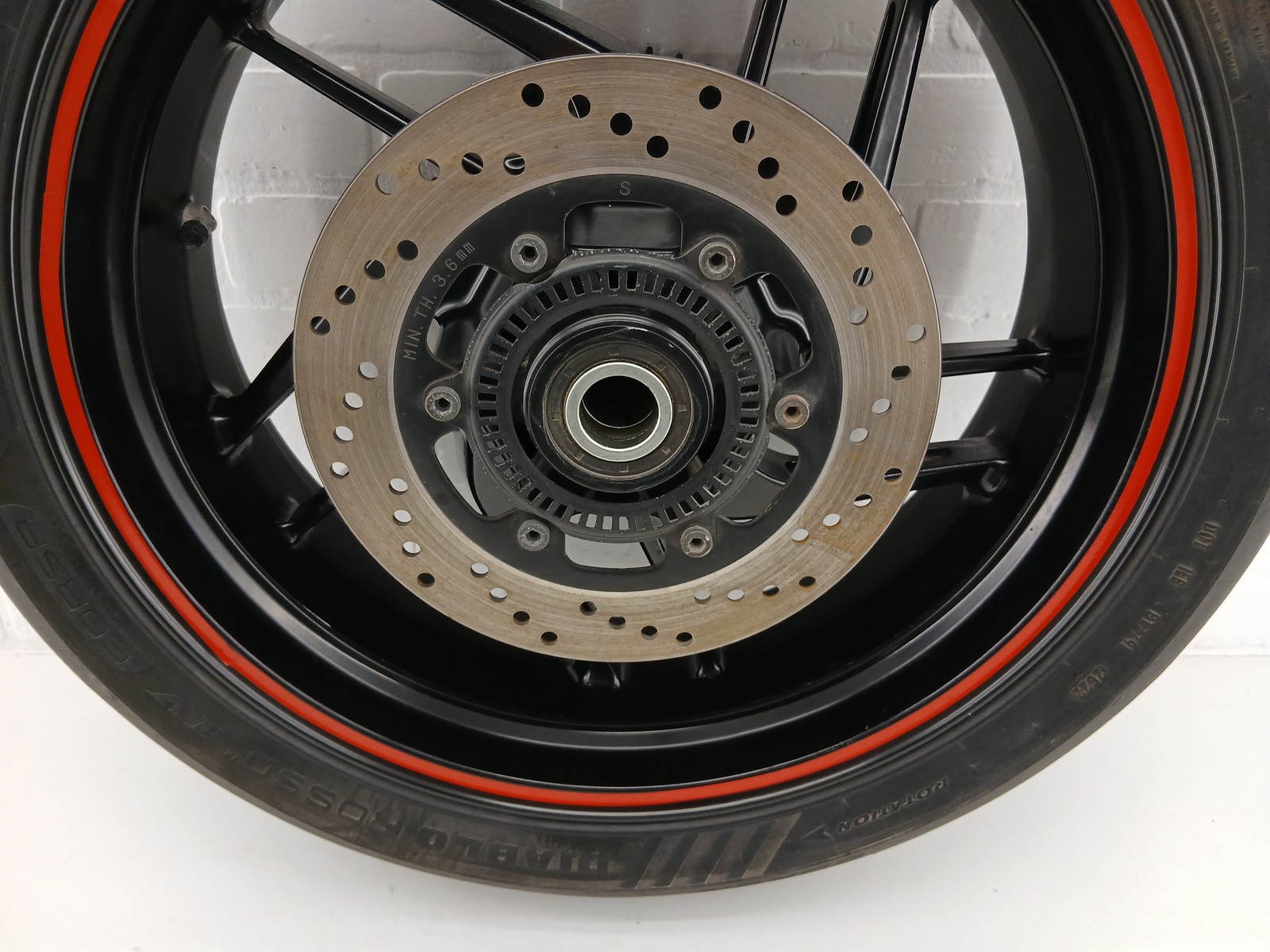 Ducati 899 959 Oem Rear Wheel STRAIGHT Rim Cush Drive Tire Pirelli 50221612ab