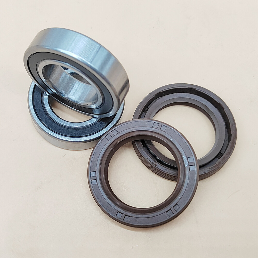 Front Wheel Bearing & Seal Kit for Yamaha YZ125 YZ250 YZ400F YZ450 YZ426F 99-22