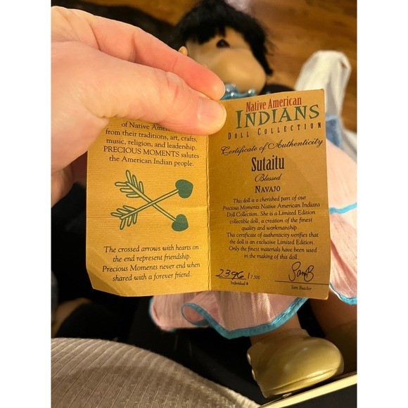 Precious Moments Native American Indian Doll Collection Sulaitu Item 1404