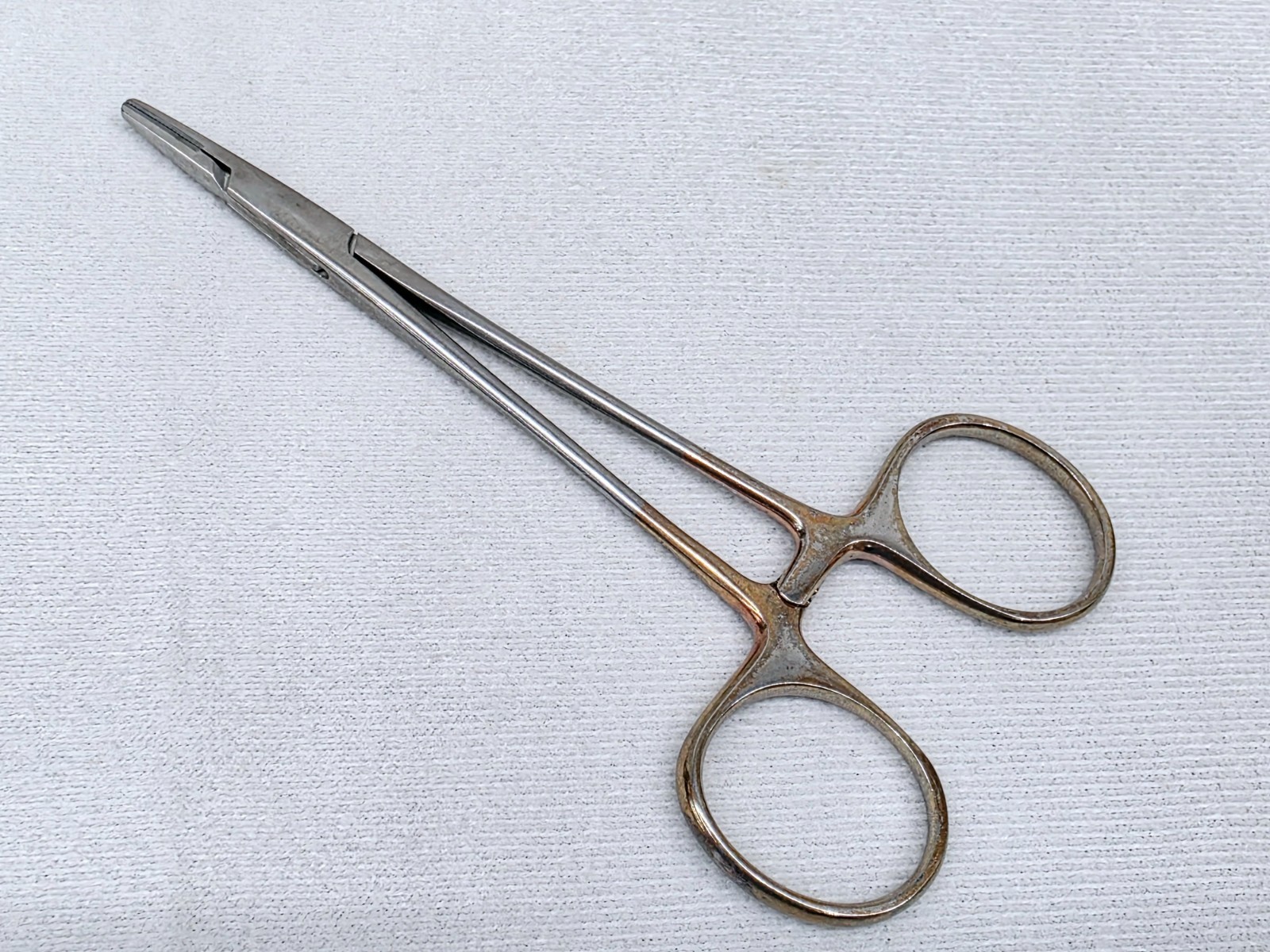 V. Mueller OP7511 Halsey Needle Holder TC 4.75" Serrated - Ultrasonic Cleaned