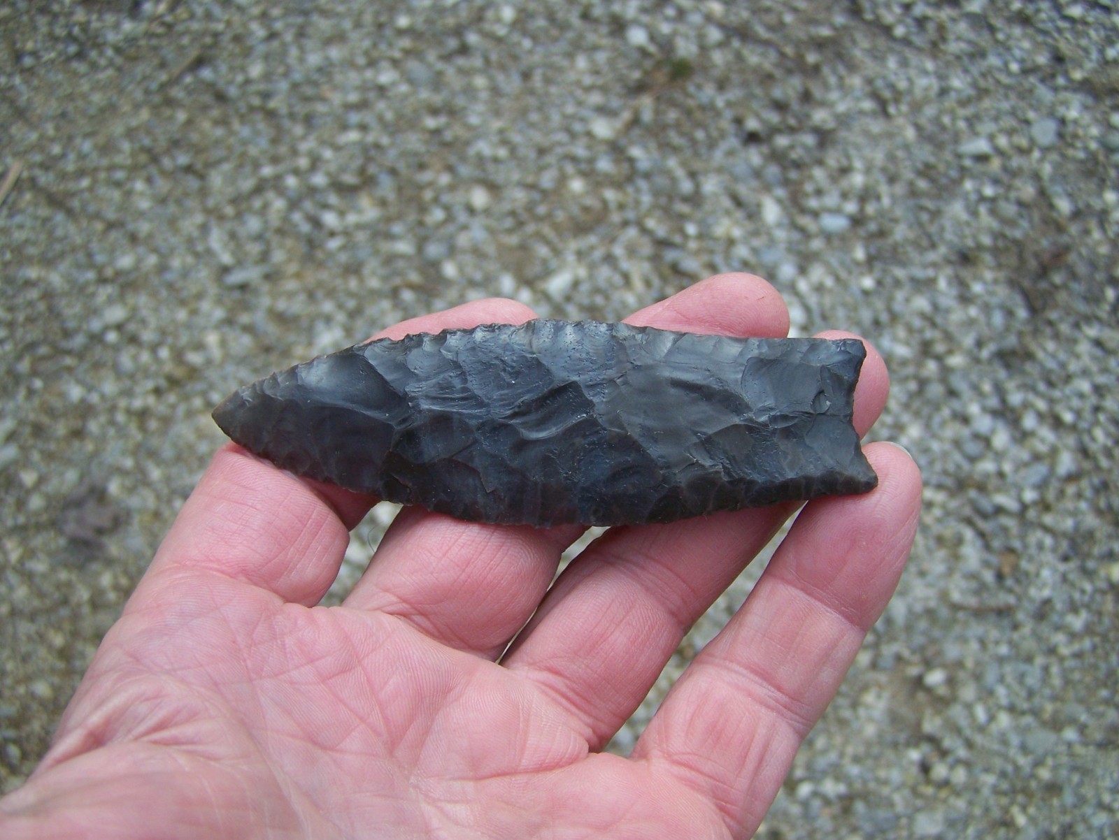 Here is a group of reproduction arrowheads! (Read listing)