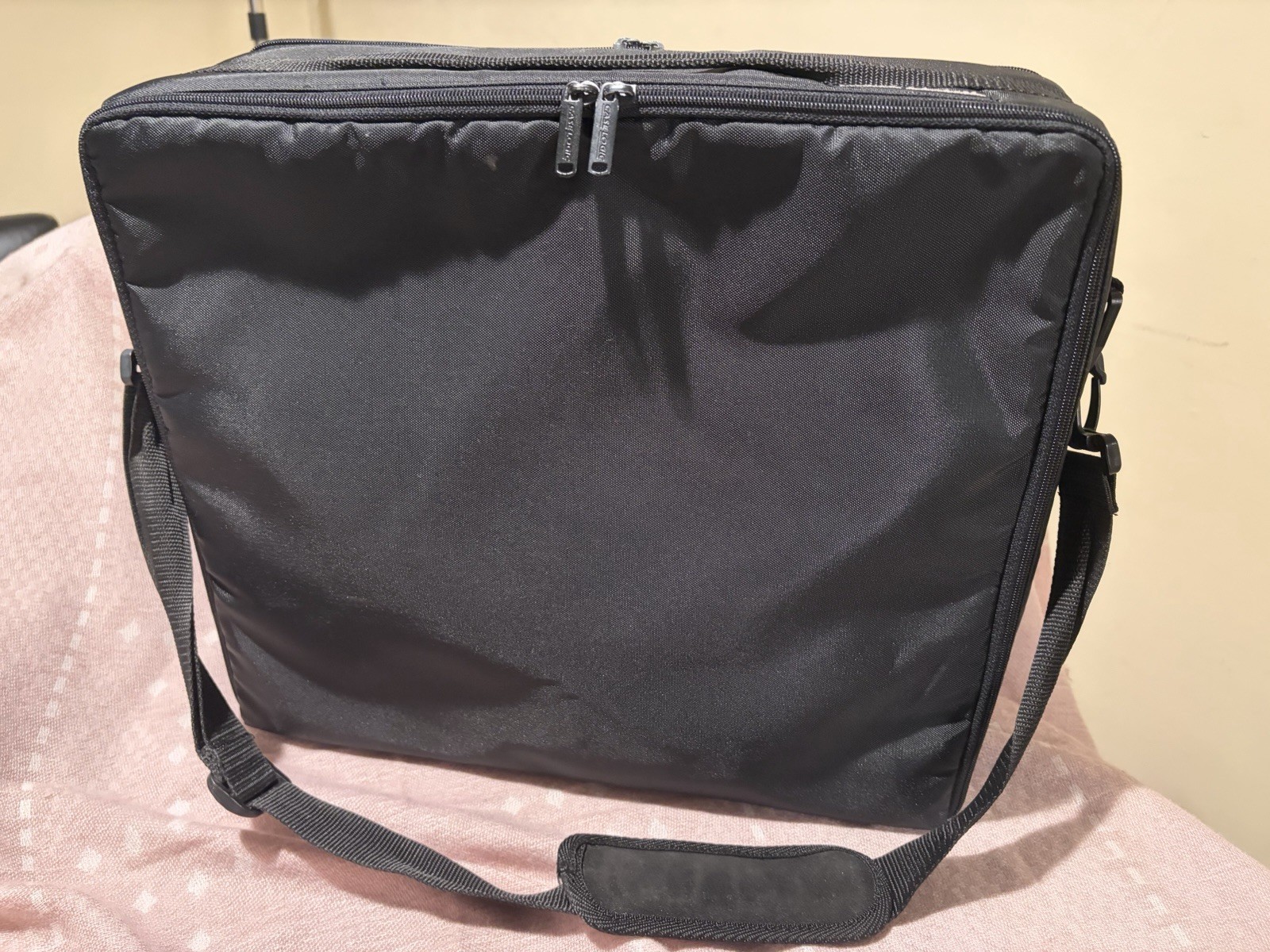 Vintage Case Logic Double Sided 120 Capacity Cassette Storage Travel Case