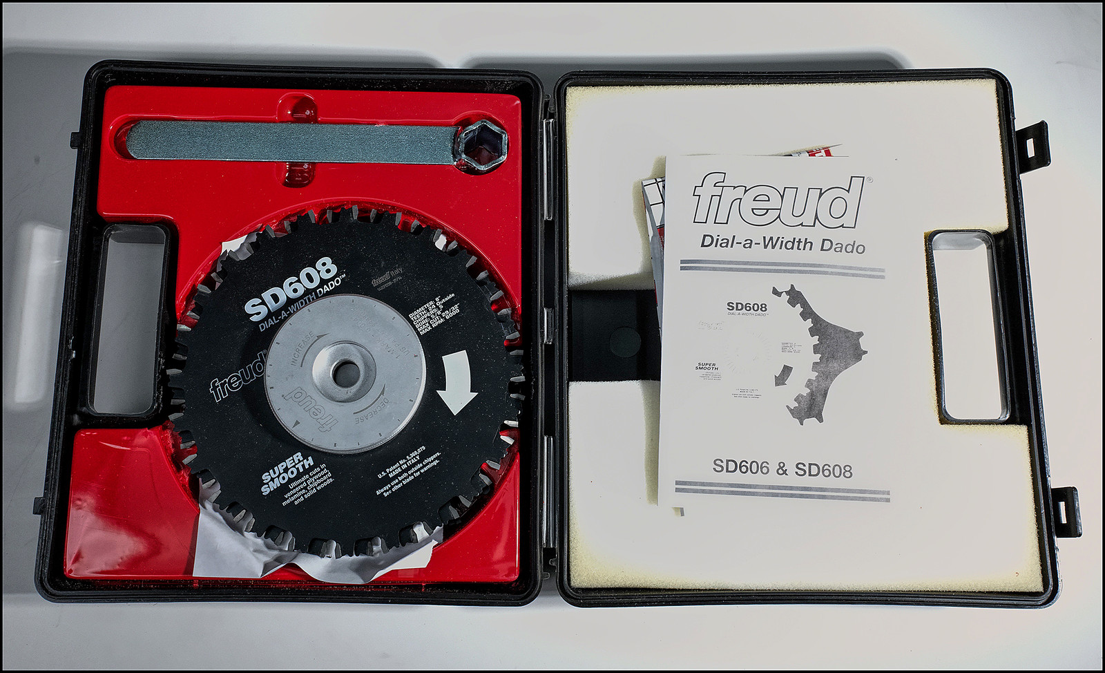 FREUD SD608 DIAL A WIDTH DADO 8"Diameter Carbide tipped, Made in Italy