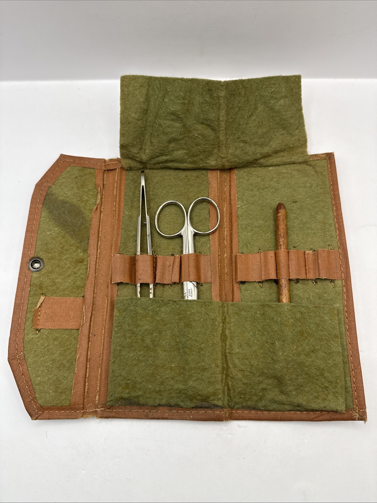 Antique school biology dissection kit.  Spencer Lens Co.