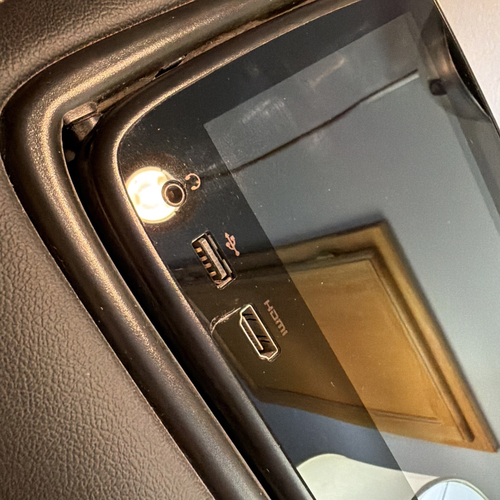 GM 84558480 DVD Headrest Player Assembly OEM