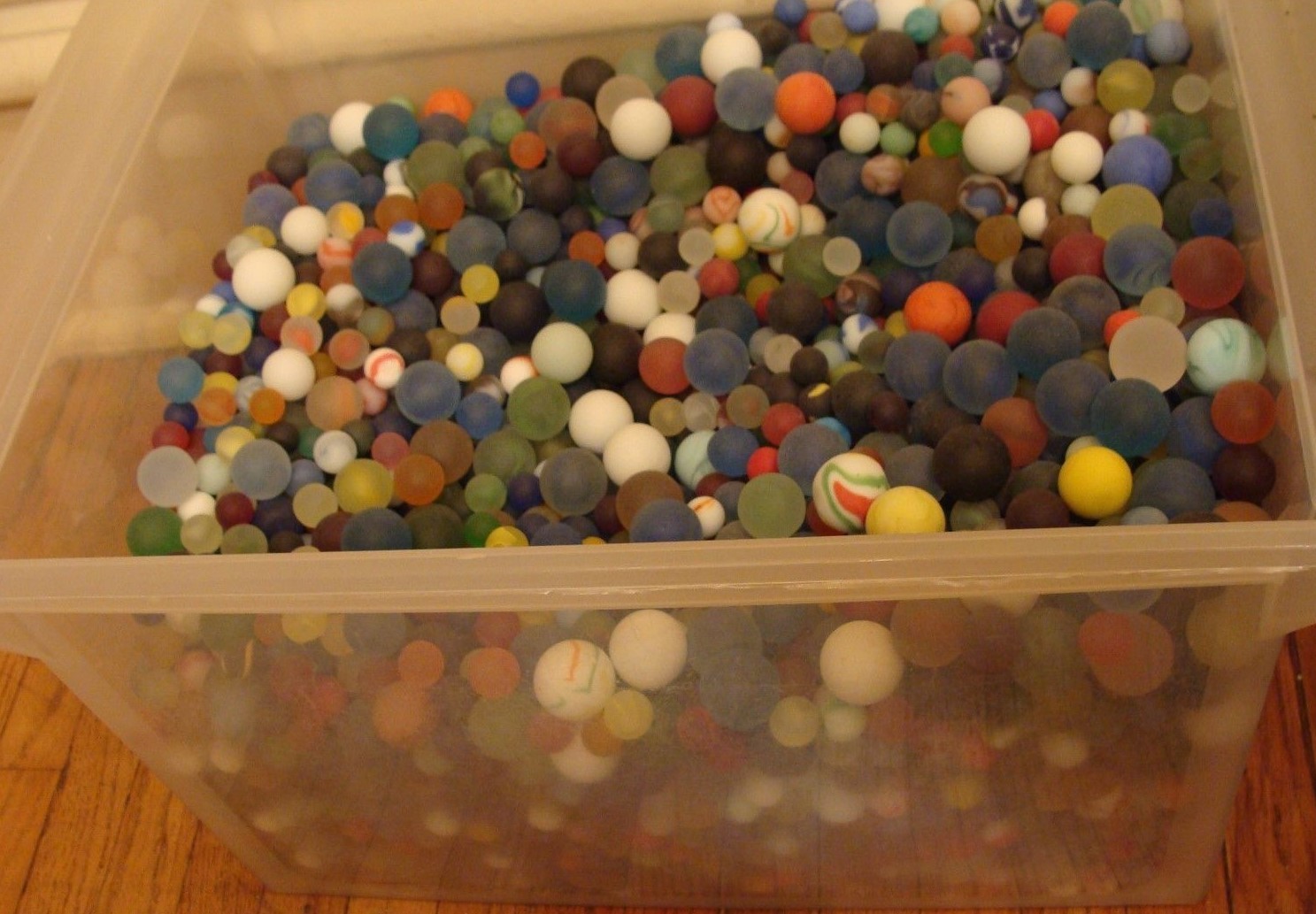 100 Vintage Glass Beach Sea Frosted Marbles Old Toys Jewels Cats Nautical Crafts