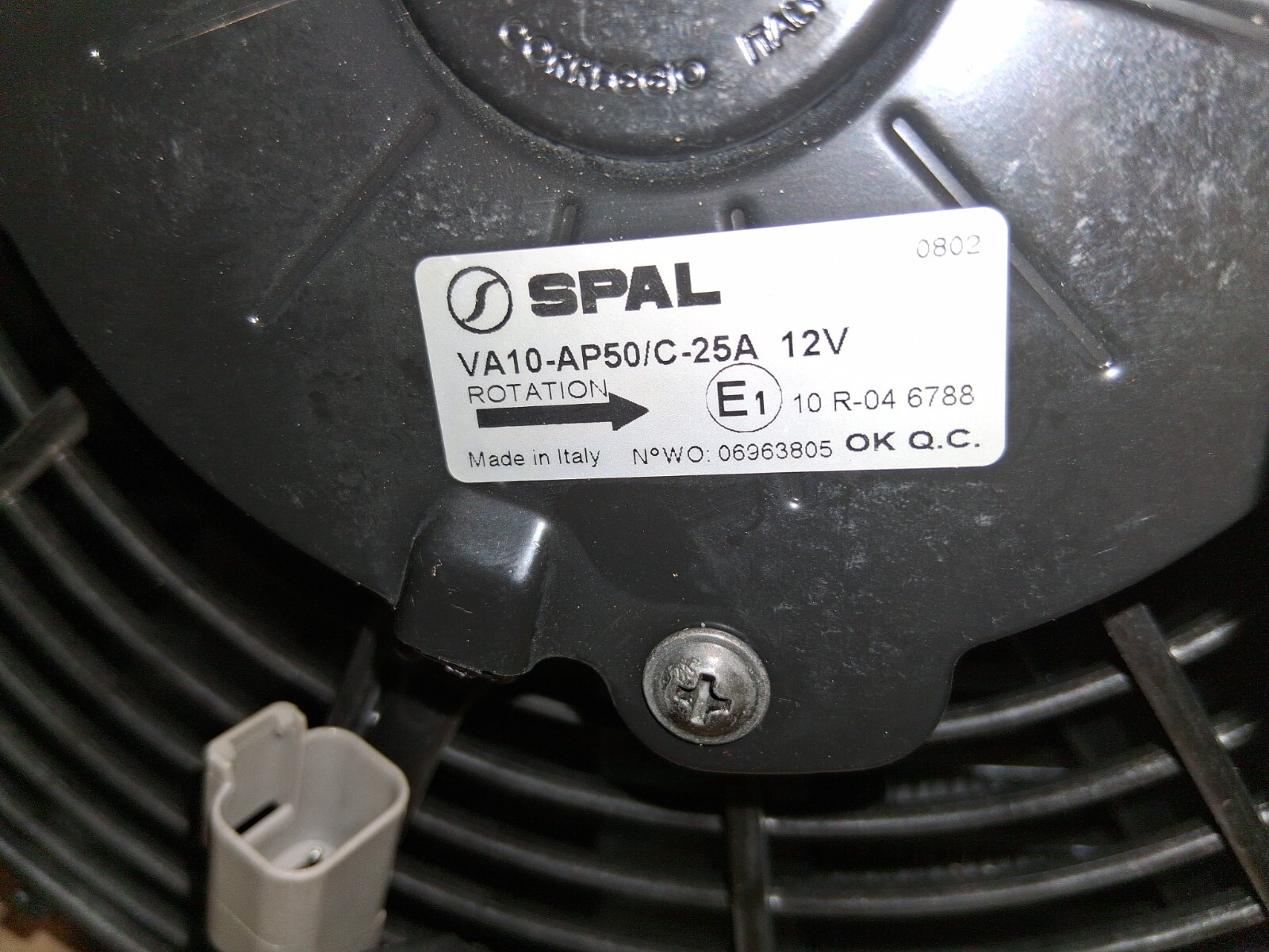 Universal fit 10"x10" core Remote OIL COOLER w/temp probe 12V 21 GPM USA made