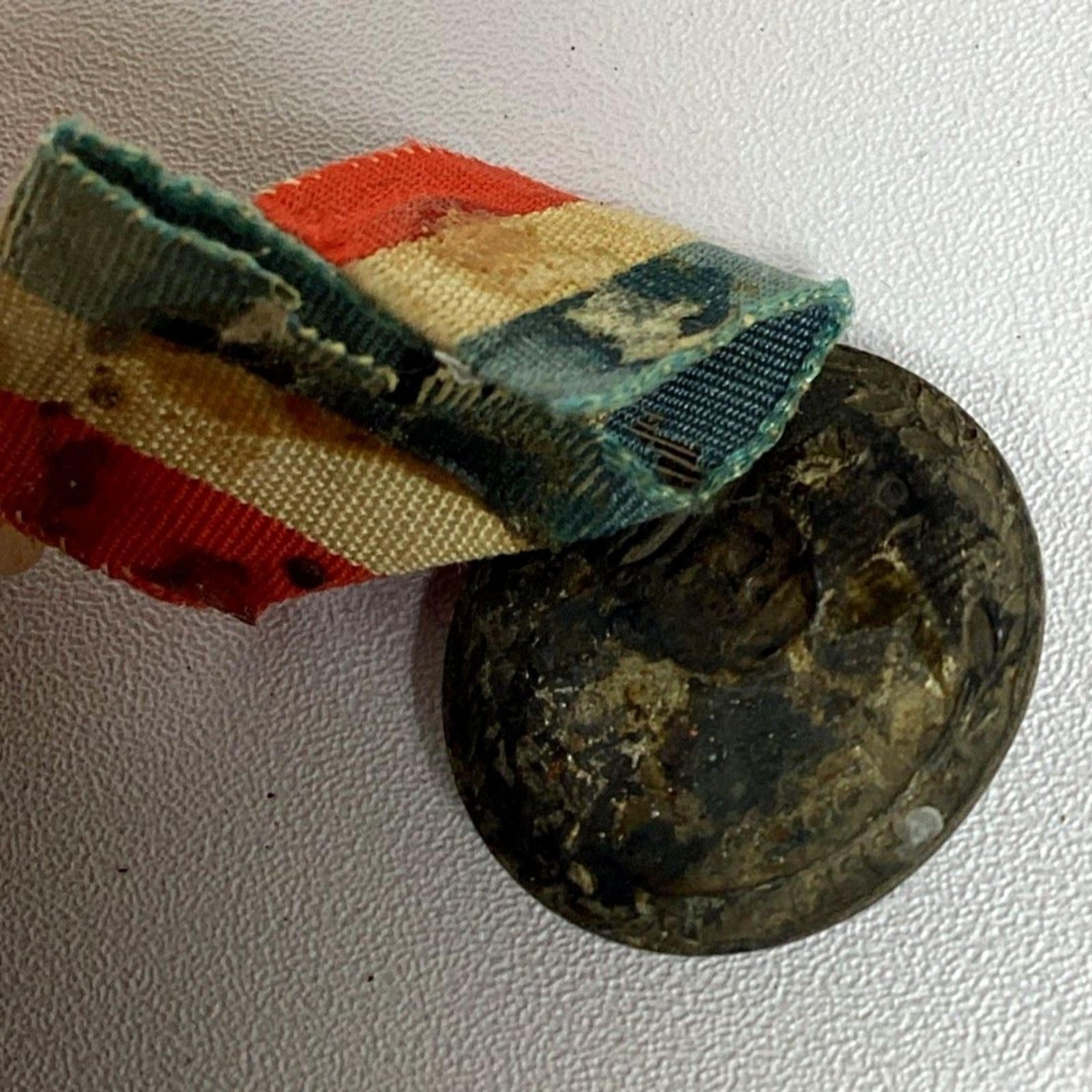 WWI French Medal Patriotic Military Ribbon General Joffre 1914 1915 Vintage