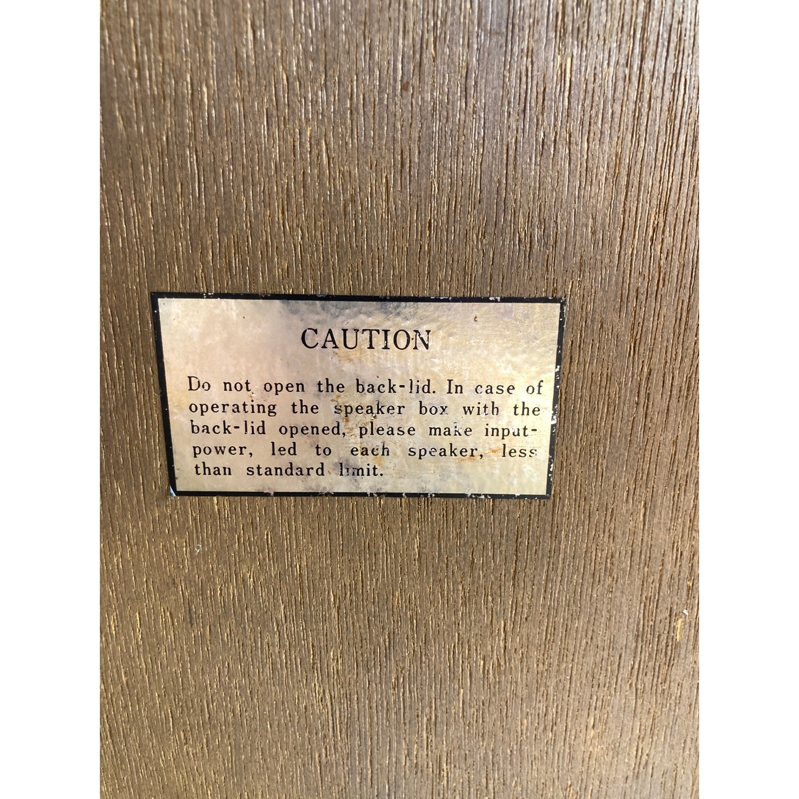 Vintage SanSui SP-70 wood Speakers Pair Bookshelf Stereo Speakers UNTESTED READ