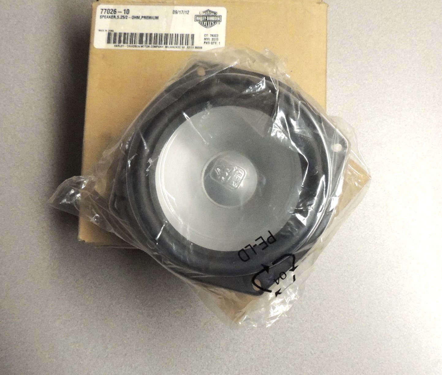 NOS OEM HARLEY 2011 2012 2013 CVO ULTRA CLASSIC FLHTCUSE 5-1/4" PREMIUM SPEAKER