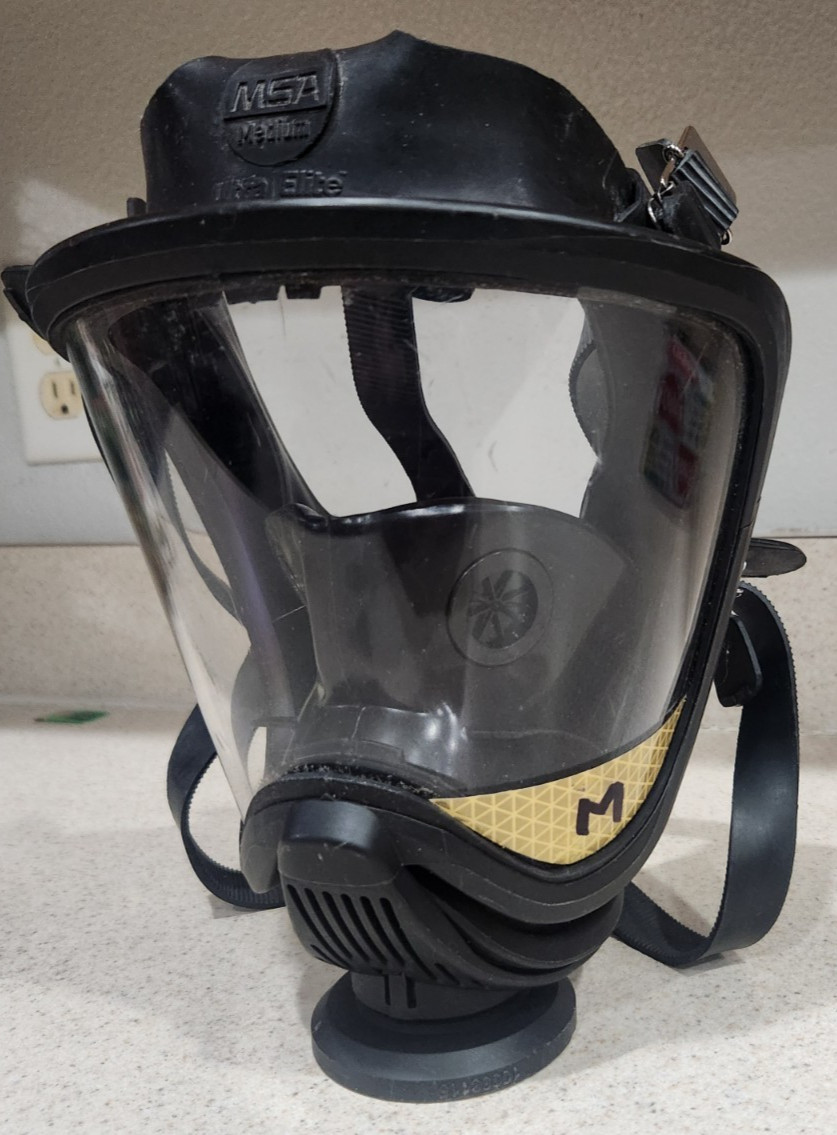 MSA Ultra Elite Full-Face Mask SCBA Size Medium *Free Shipping*