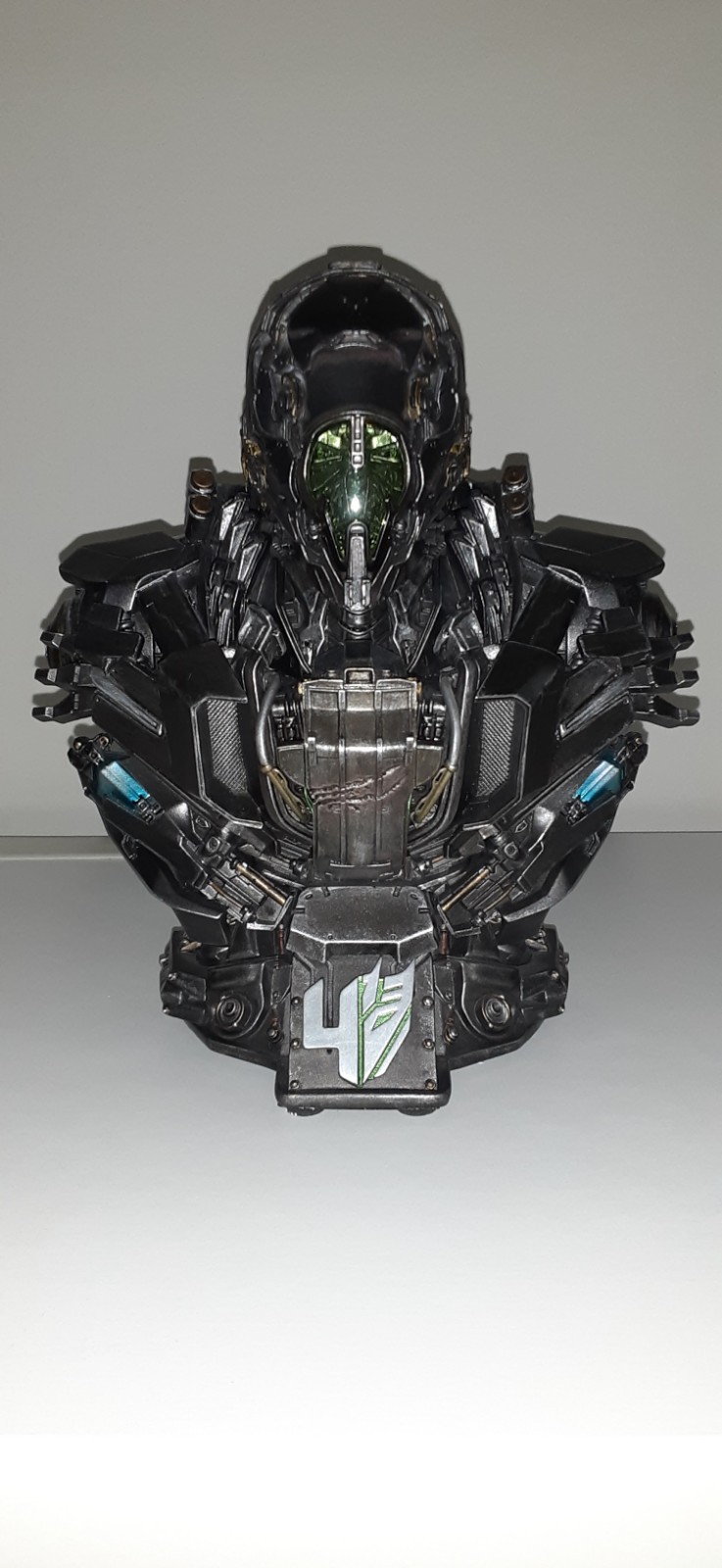 Preowned Prime 1 Studios Lockdown Bust Transformers Age Of Extinction