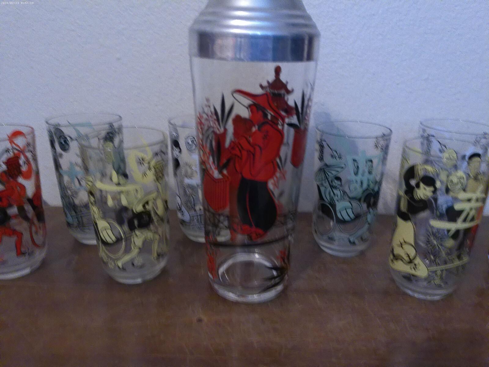 Vintage Mid Century Oriental Asian Design Cocktail Shaker and Eight Glasses