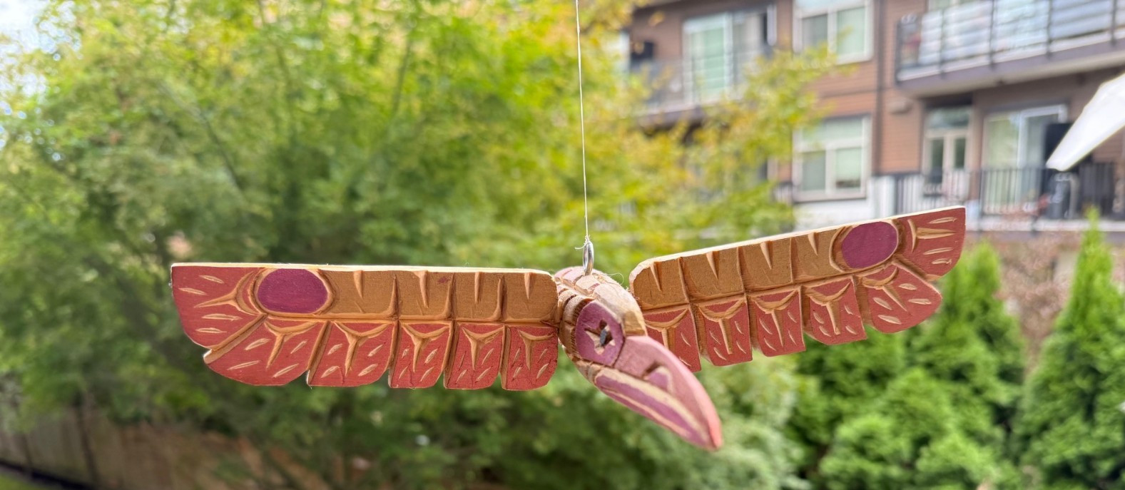 Northwest Coast Native Detailed Yellow Cedar FLYING Hummingbird carving sculptur