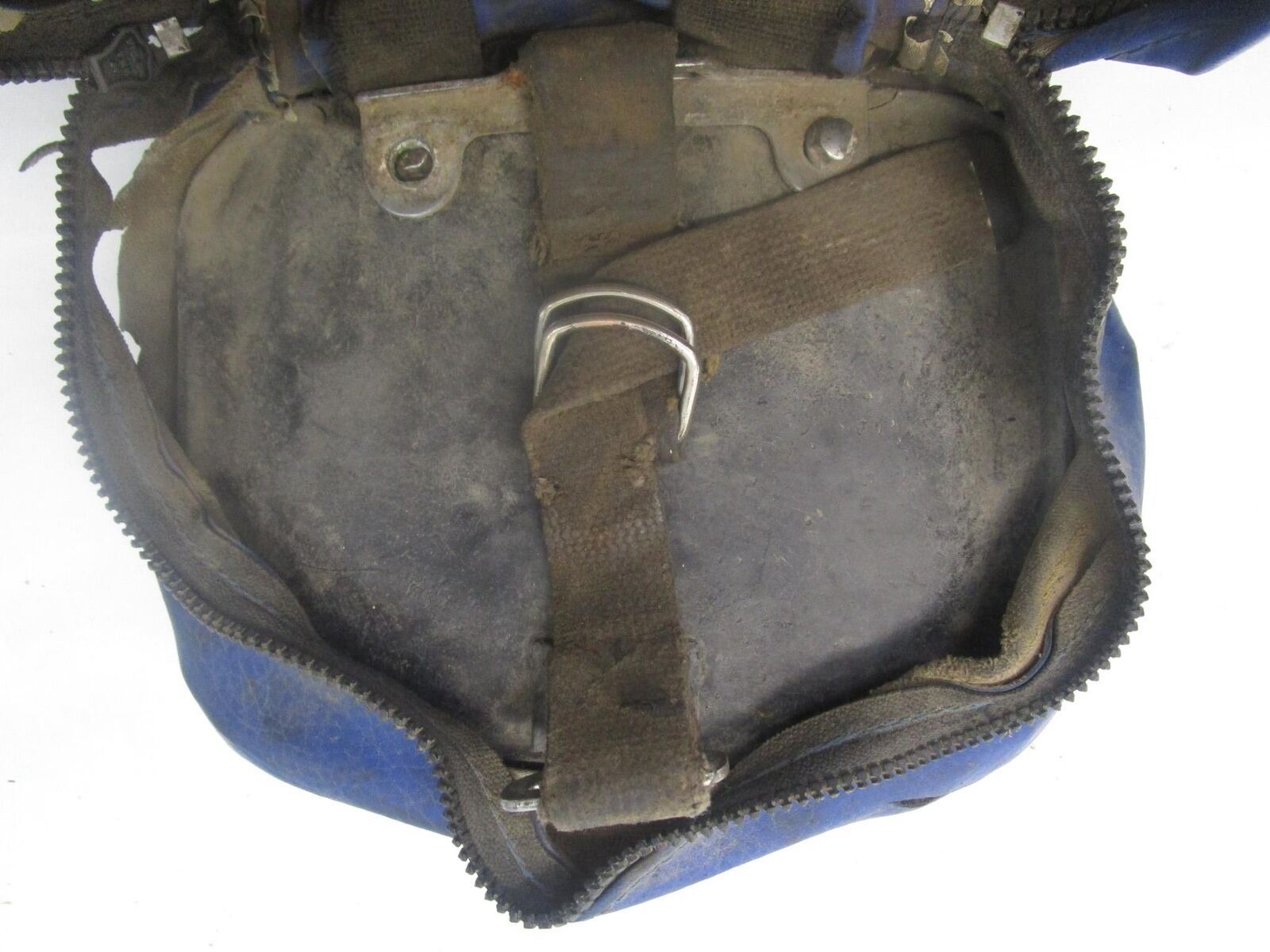 85 HONDA XR200 TOOL BAG B