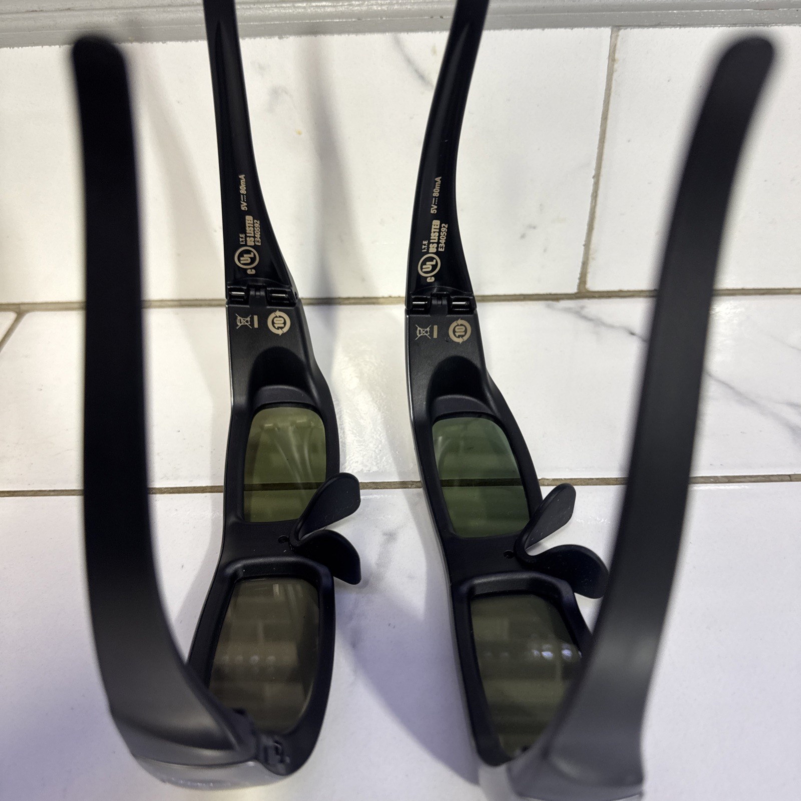 Panasonic TY-EW3D2M 3D Active Shutter Glasses Full HD W/USB Charger cable & Case