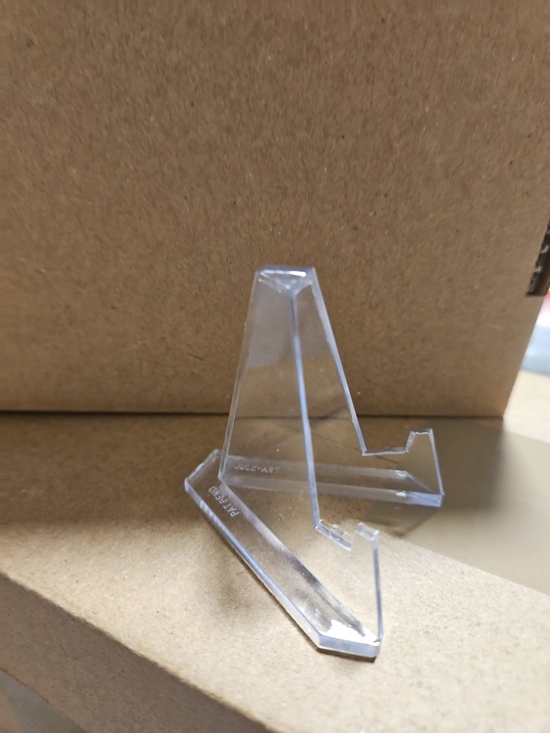 5 oz Copper Round Small Display Easels Clear