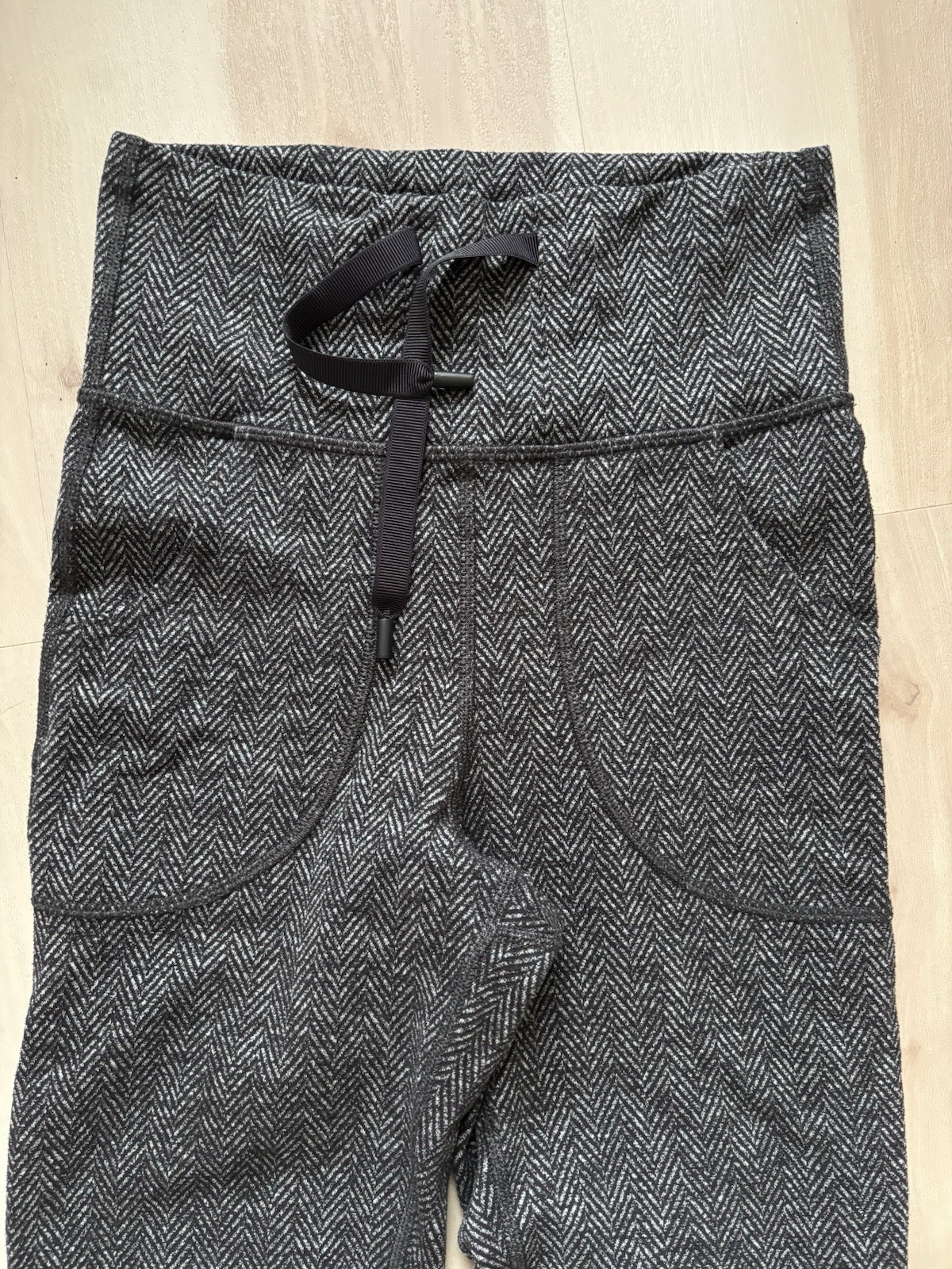 Lululemon Sz 0 Leggings Skinny Will Herringbone Design High Waist